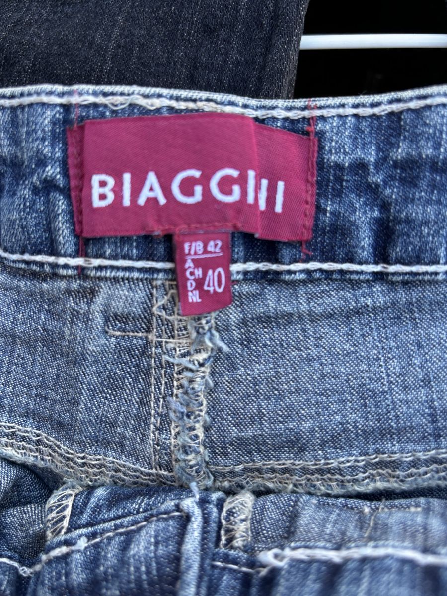 Jeans: Jeanshosen kurz  – Gebraucht aus Walterswil SO von Sunshineyupi 2
