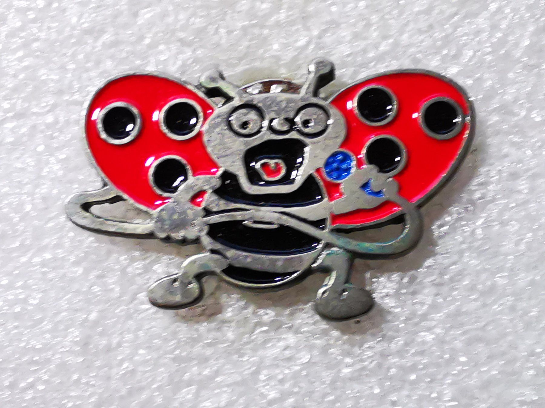 Placchette & Badge: Ansteckpin 51: Sonntagsblick – Usato da Oppligen venduto da Pin-Fall-Shop