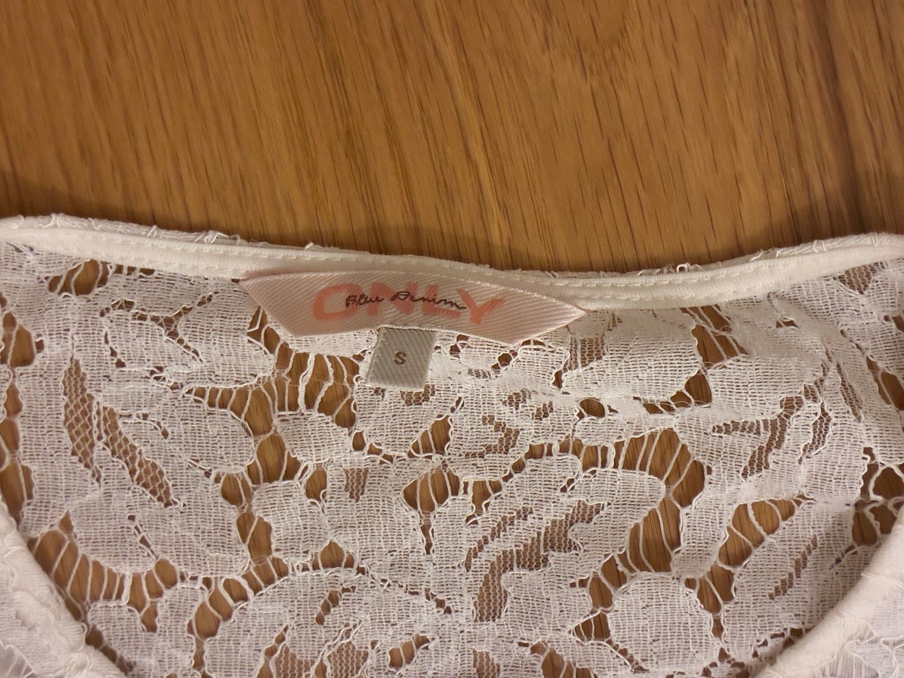 Only Blusen: Bluse – Neu (gemäss Beschreibung) aus Zürich von feroes 1