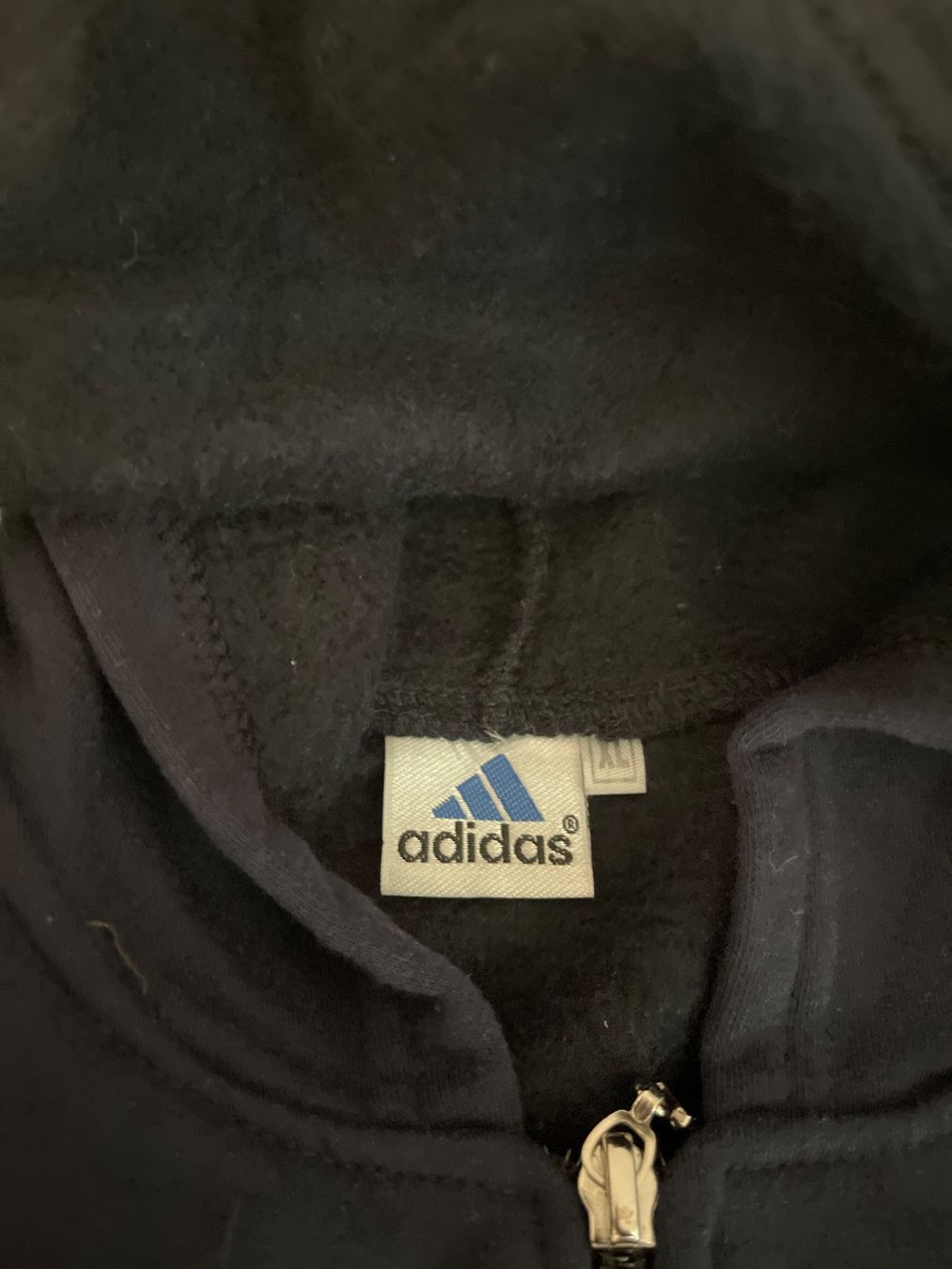 Adidas Maglioni & Felpe: Adidas Pullover mit Kapuze Dunkelblau Grösse XL – Usato da Wald ZH venduto da bastos27 1