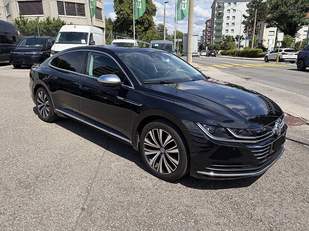 Automobili: VW 2.0 TSI Elegance DSG 190cv – Usato da Villars-sur-Glâne venduto da Cannelle101 2