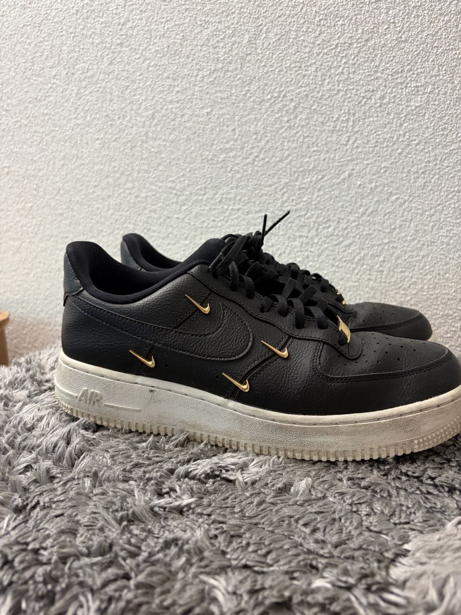 Nike Scarpe da uomo: Nike Air Force 1 – Usato da Uhwiesen venduto da nessy 1