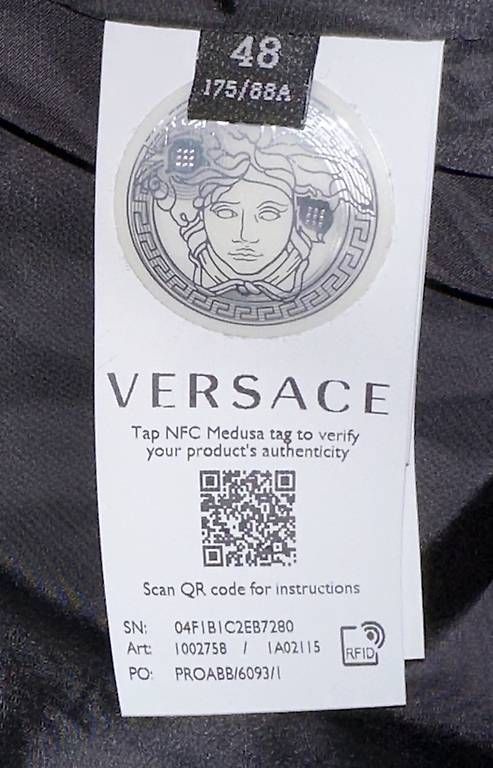 Versace Giacche: Versace Bomberjacke Gianni Versace Grösse 48 /M – Usato da Niederhasli venduto da ee1308 3