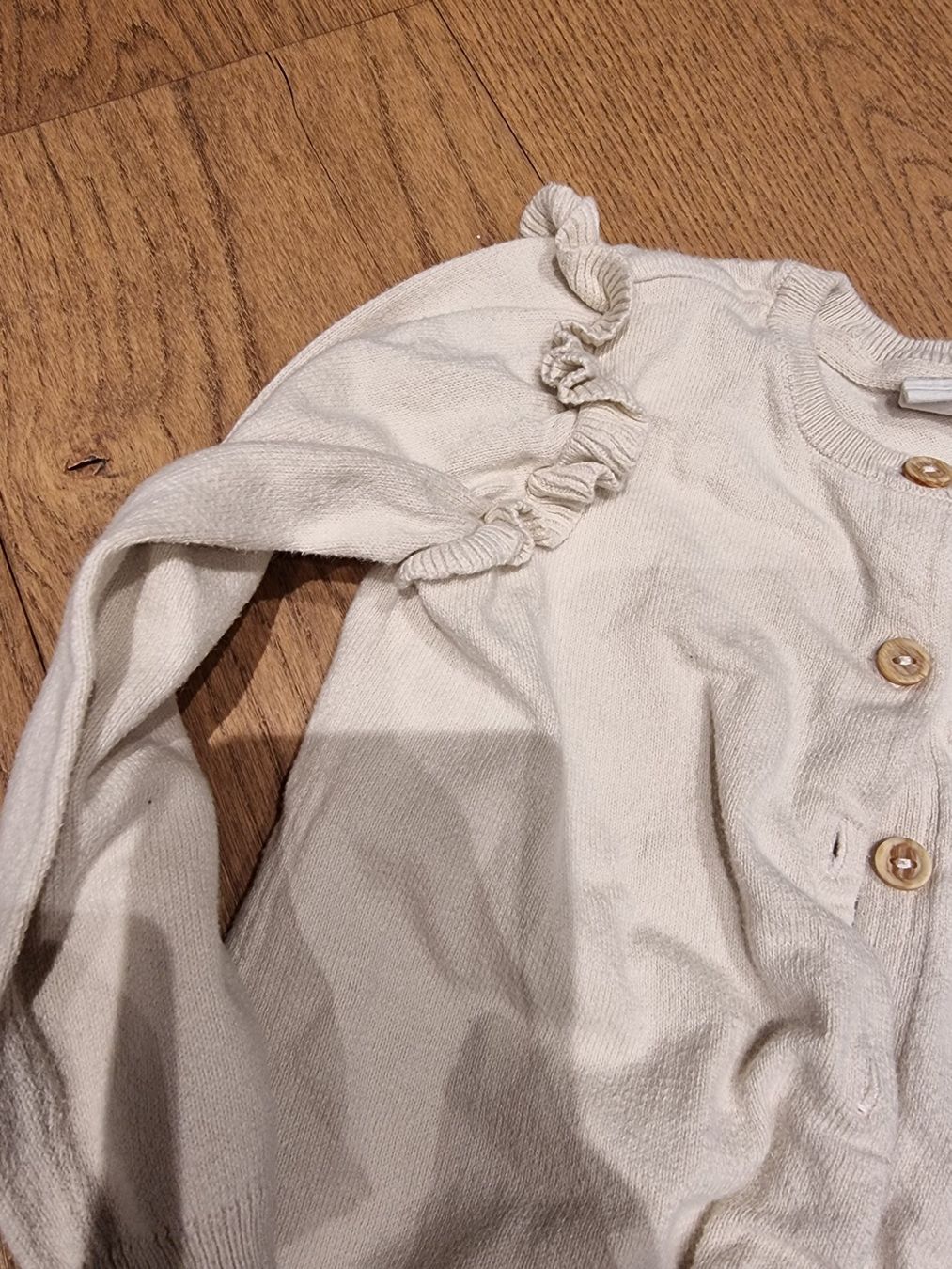 H&M Giacche & Cappotti: H&M Strickjacke, 86 – Usato da Buttikon SZ venduto da Limo180 3