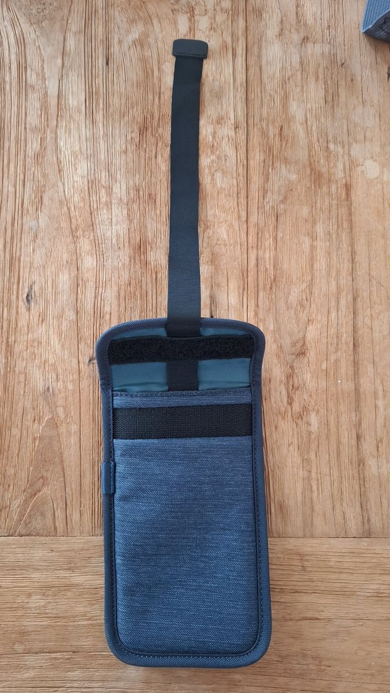 Covers & Schutzfolien: TATONKA Smartphone Case XXL blau – Neu (gemäss Beschreibung) aus Aarau von toni1954 3