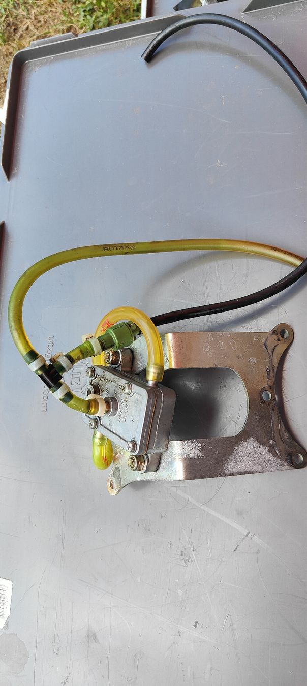 Rotax Karts: Rotax Max Evo Benzinpumpe – D'occasion à Rüti ZH par tho_6t6l 1