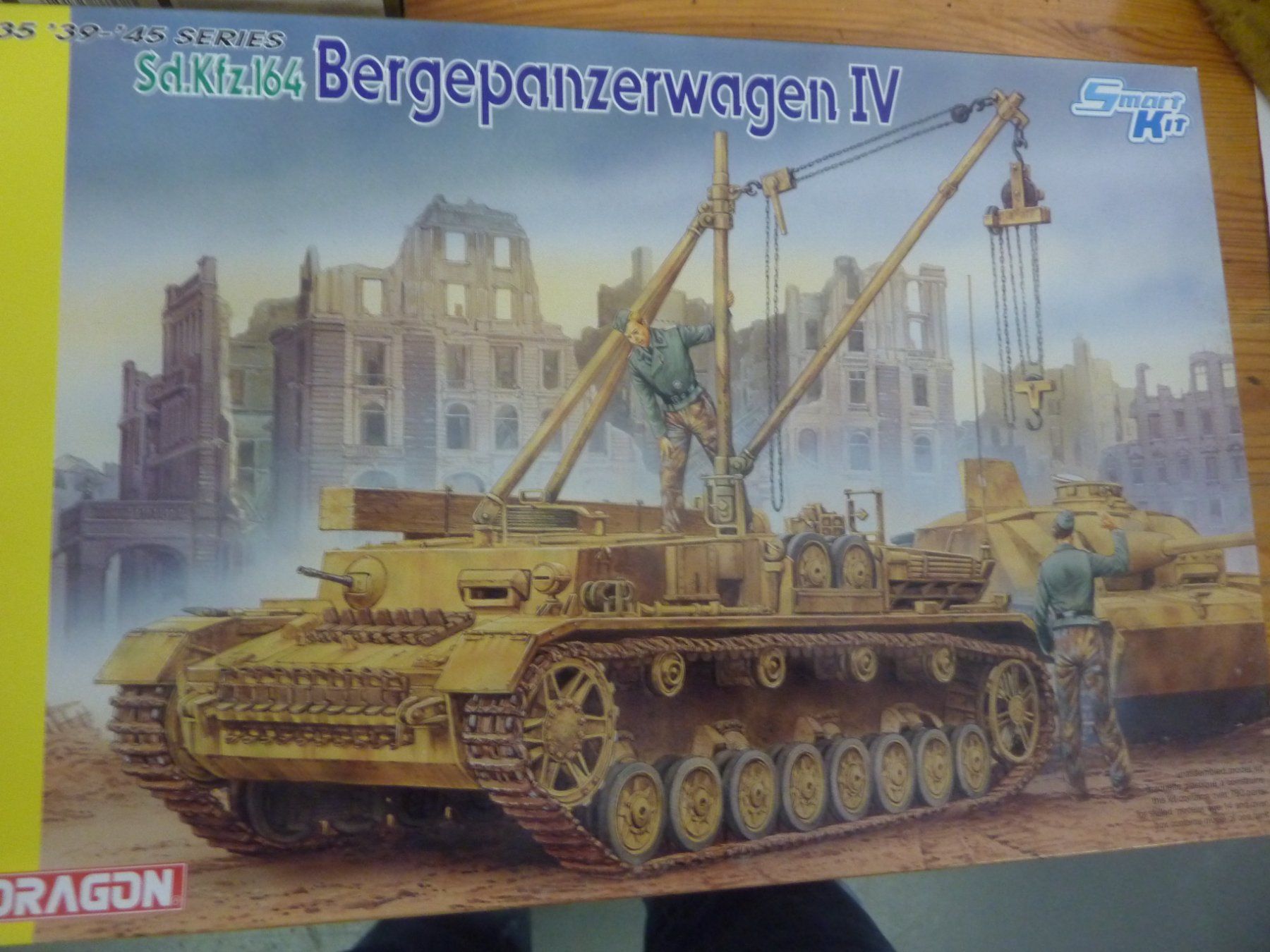 Modellbausätze & Standmodelle: GERMAN – Neu und originalverpackt aus Balsthal von bouteliee