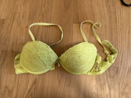 Damen BH mit Spitze gelb/grün gebraucht