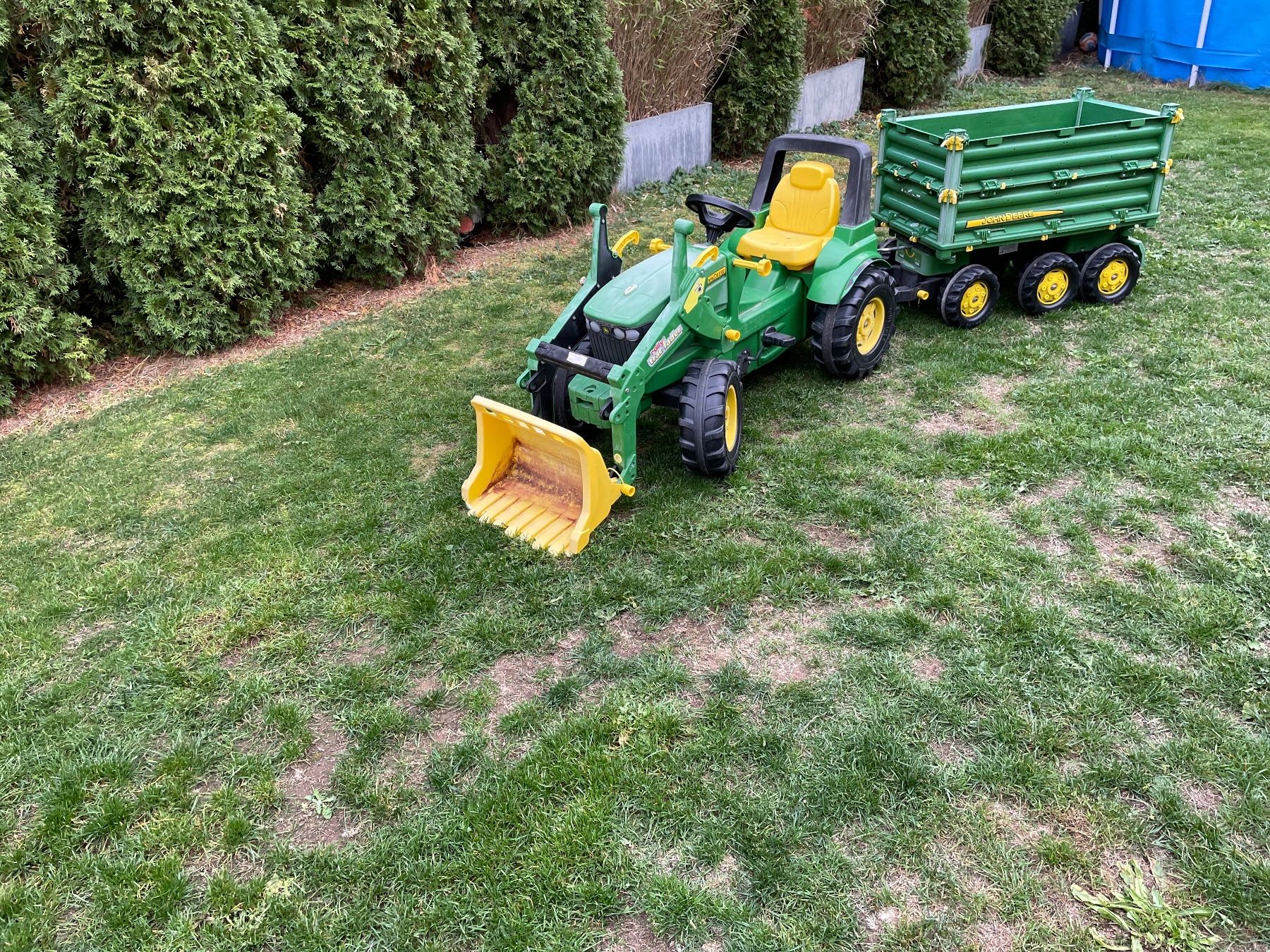 Rolly Toys Fahrzeuge für Kinder: Tret Traktor mit Anhänger – Gebraucht aus Saland von ricci018