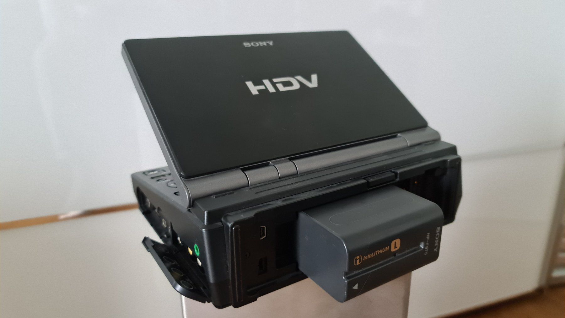 Sony Aufnahmegeräte: HDV GV-HD700 – Gebraucht aus geuensee von Gnicolas 2