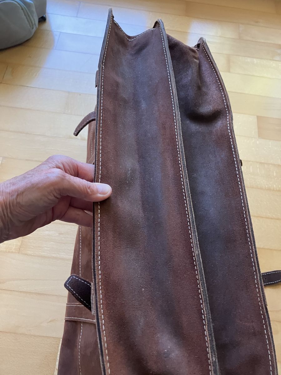 Borse: Grosse Vintage Messengertasche Rauleder – Usato da Stäfa venduto da ummroxana 4