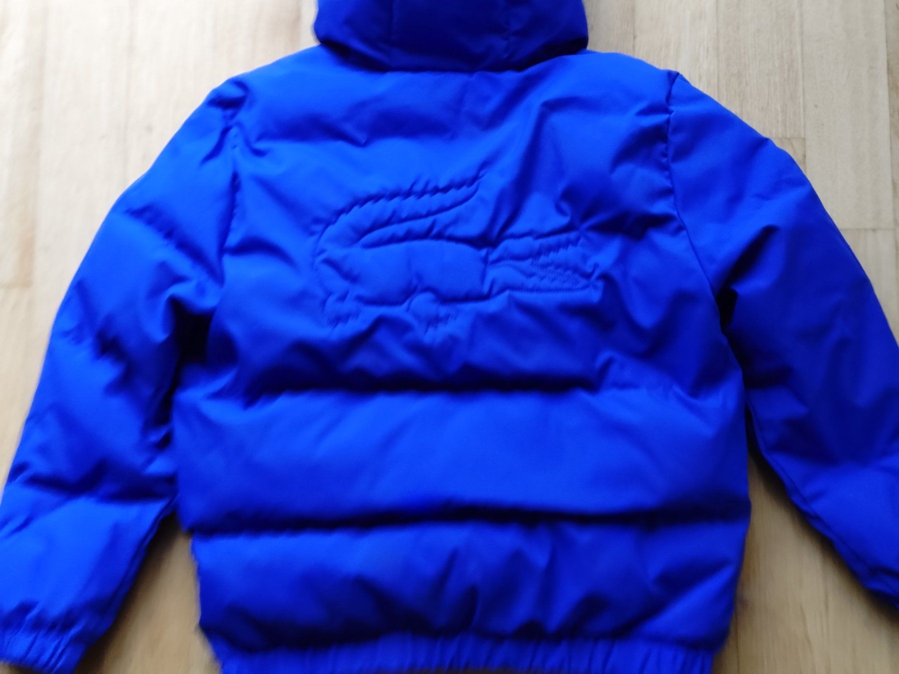 Lacoste Giacche: Lacoste Kinder Winterjacke Grösse 128 – Usato da Bottmingen venduto da Malina_Outlet 4