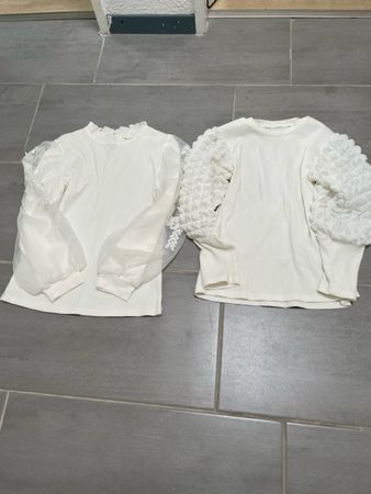 2 Stück! Elegante weisse Oberteile, Grösse 152/158