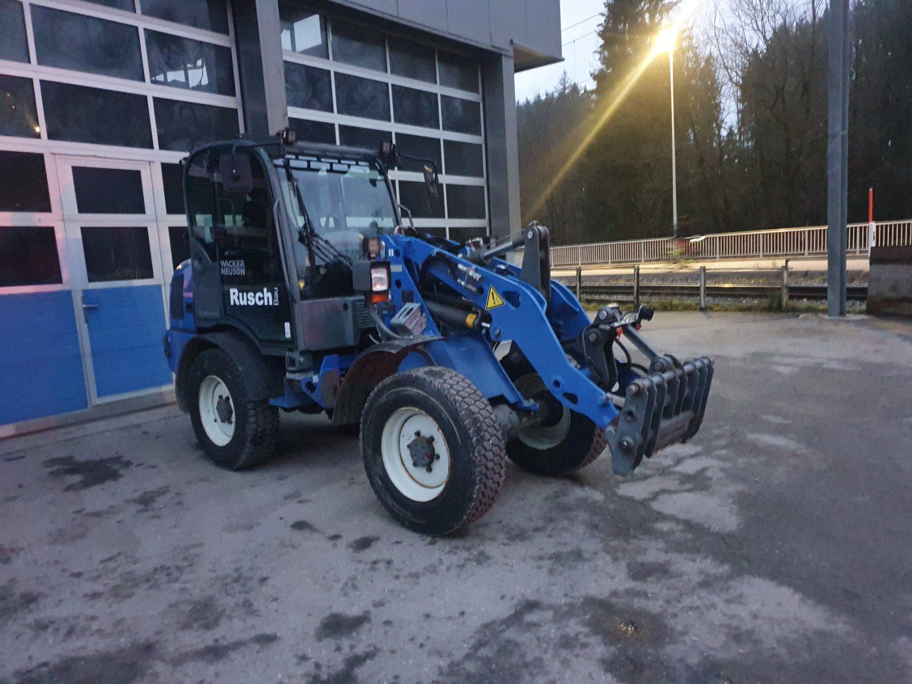 Weidemann Caricatori: Radlader Wacker Neuson WL 37 – Usato da Appenzell Steinegg venduto da rusal70