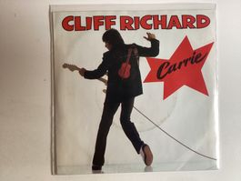 Cliff Richard Single - Carrie / Moving In