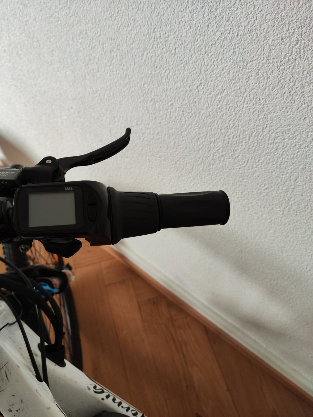 Biciclette: EBike mit Gasgriff – Usato da Basel venduto da ADRSCH 3
