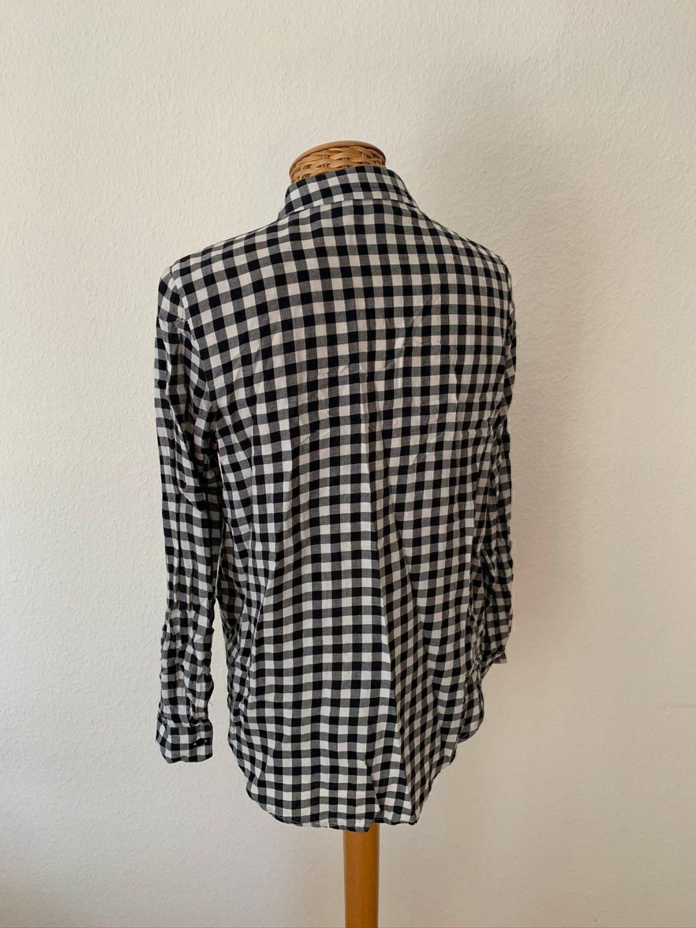 Camicette: ONLY - Bluse schwarz-weiss kariert 34 – Usato da Zürich venduto da Diazaio 3