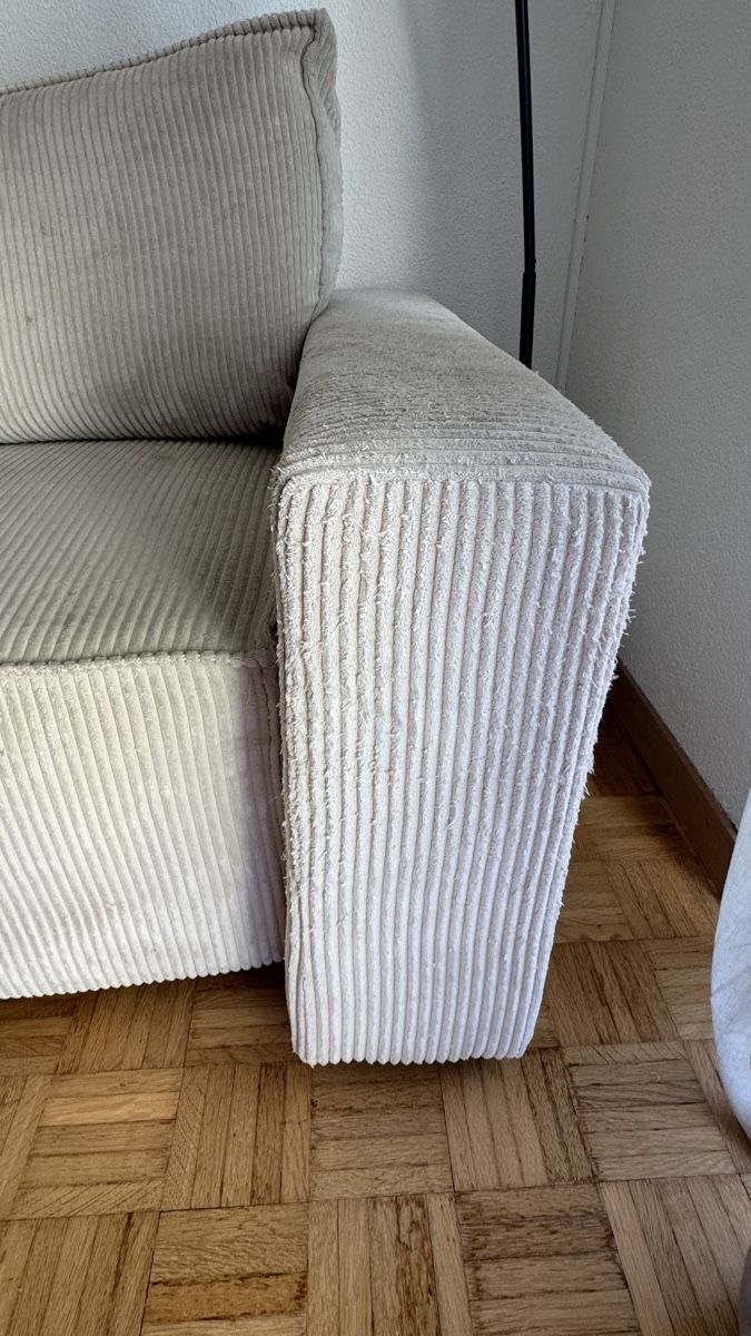 Divani: Ecksofa Cord beige mit Bettfunktion – Usato da Liebefeld venduto da zoe_65s9 5