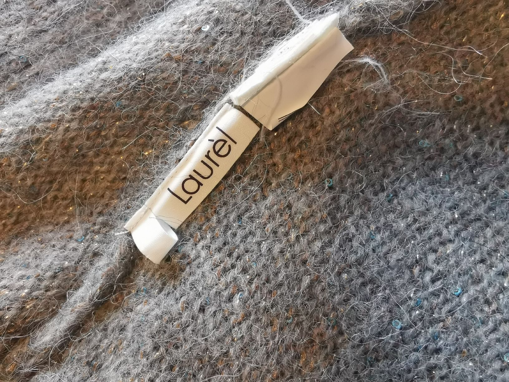 Pullover & Sweatshirts: Laurel hochwertiger Winterpulli, neuwertig – Neu (gemäss Beschreibung) aus Uerikon von pink_flamingo 4