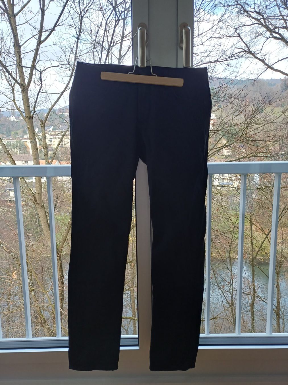 Pantaloni: Hose Schwarz (Men) – Usato da Baden venduto da lm6_dwv5