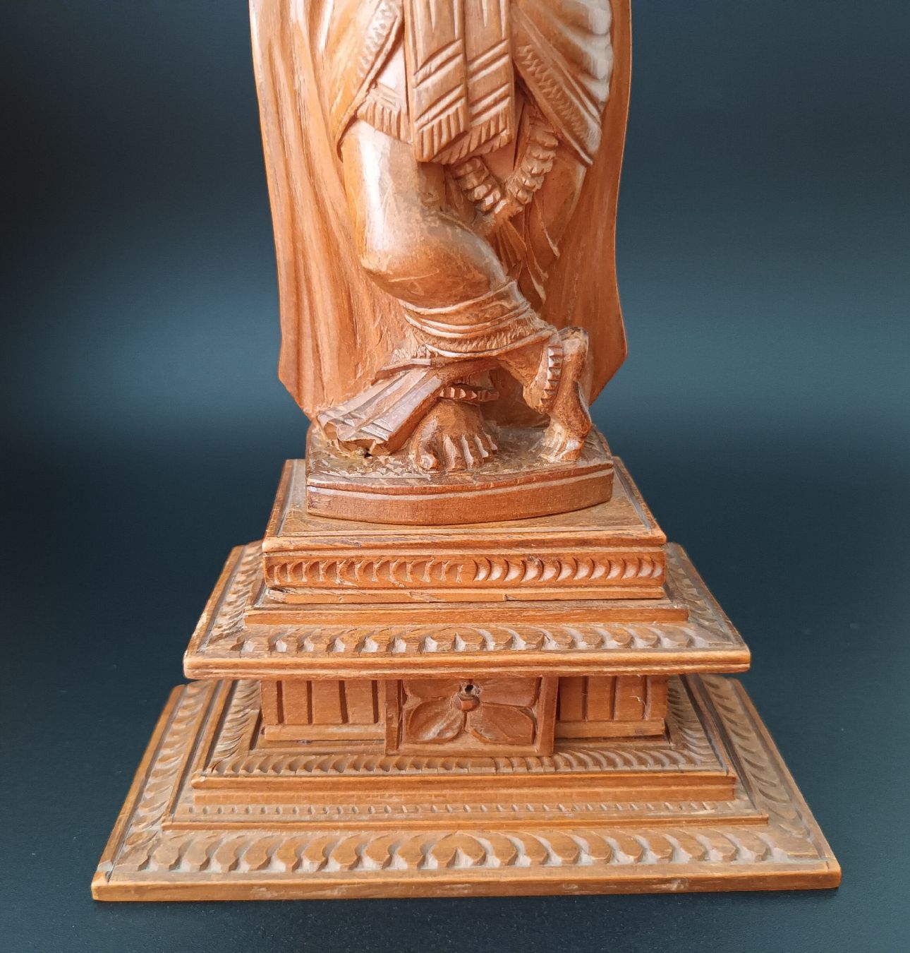 Figuren: Handgeschnitzte Krishna Holzfigur mit Flöte  – Gebraucht aus Allenwinden von pro_nmg9 2