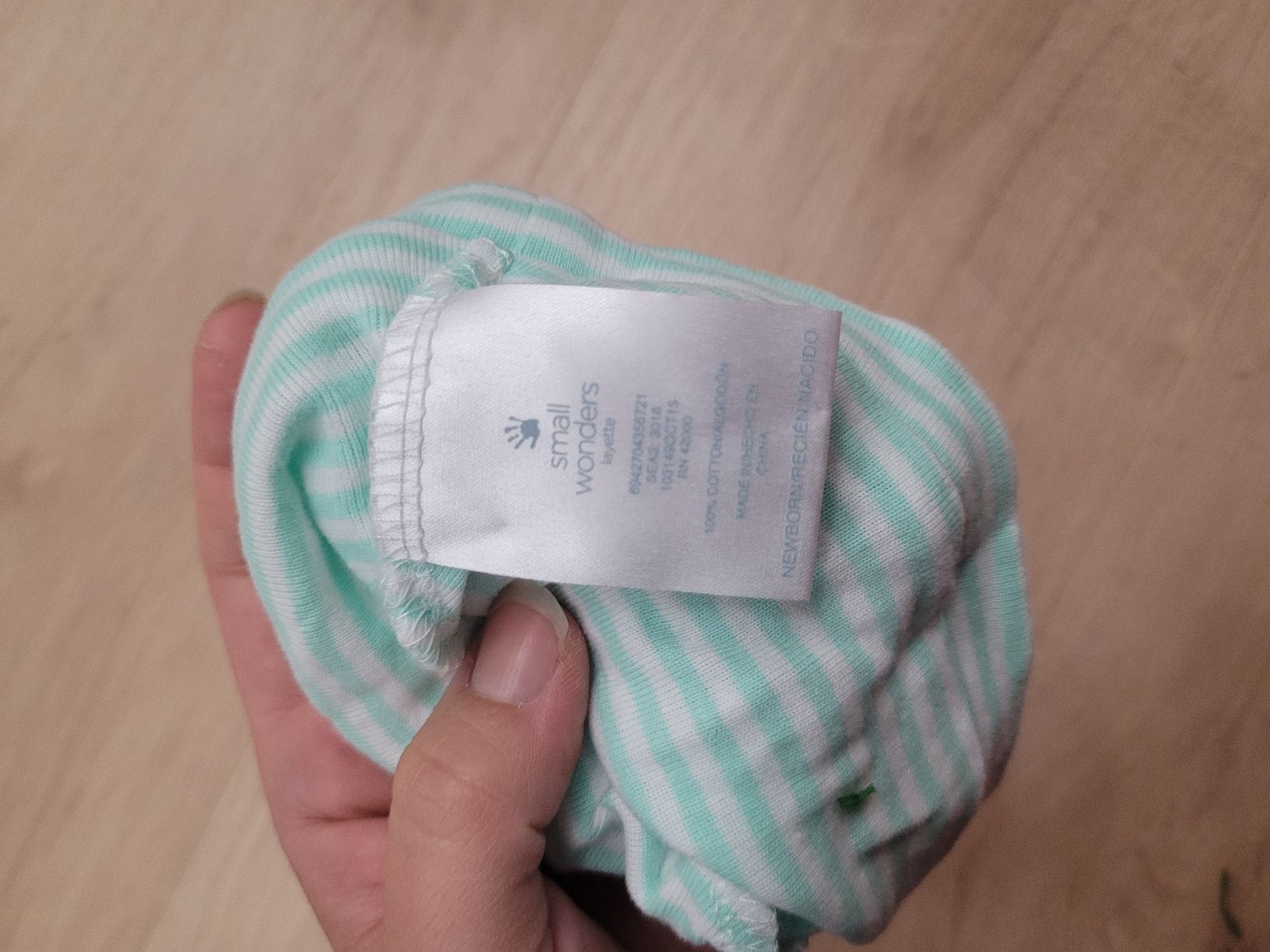 Berretti & Sciarpe: Kappe Baby Newborn – Usato da Lupsingen venduto da sta_wgg5 2