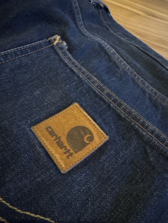 carhartt jeans