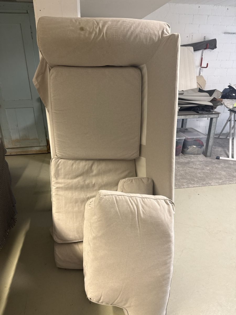 Sofas: Ektorp 2er Sofa – Gebraucht aus Hombrechtikon von trubadur101