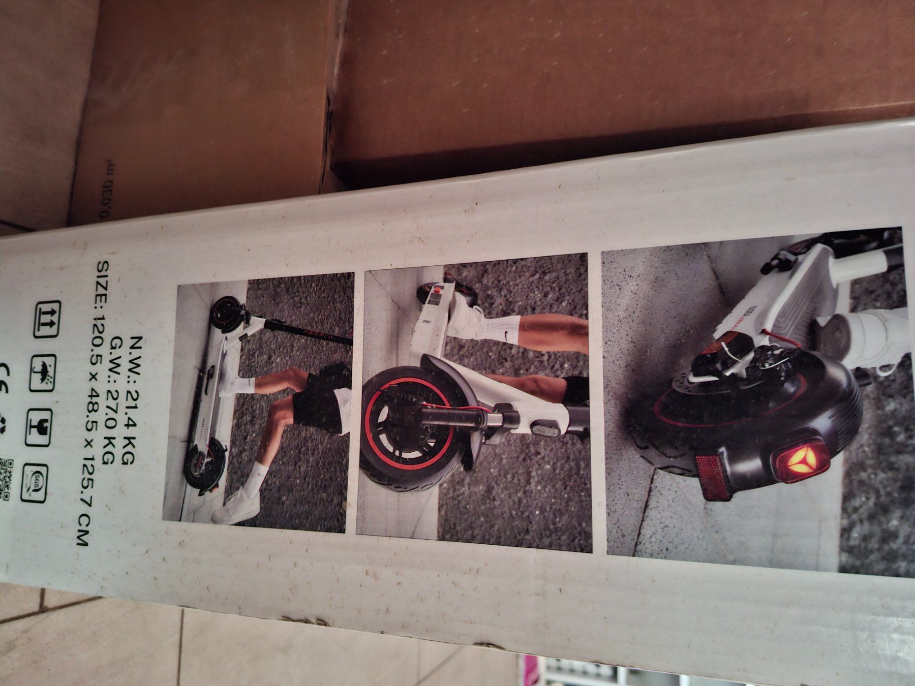 Scooters: e Scooter zu verkaufen Orginalverpackt – Neu (gemäss Beschreibung) aus Freienbach von Setra1 1