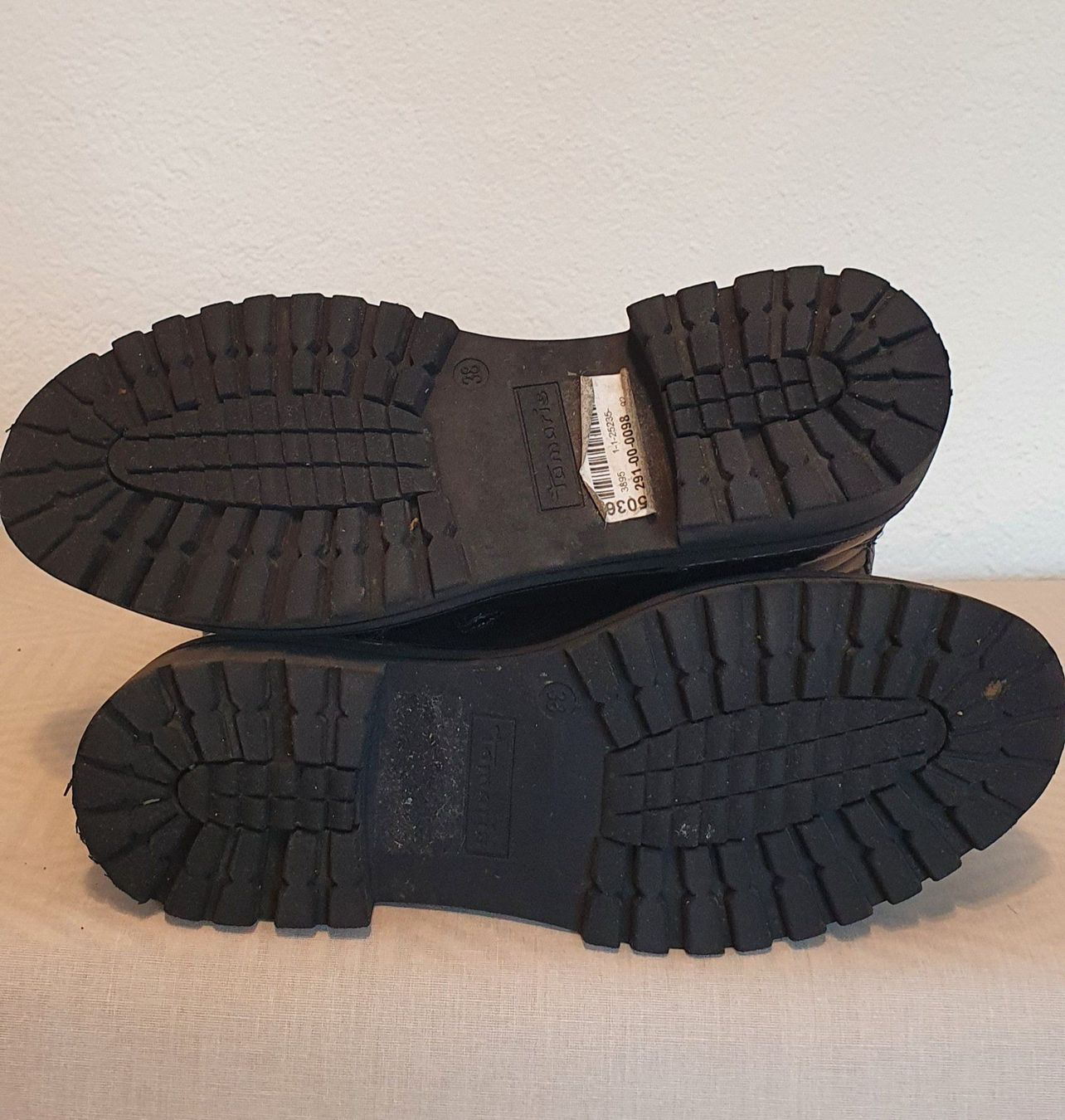 Tamaris Scarpe da donna: TAMARIS LEDER STIFELETTEN gr.38 – Usato da Niederbipp venduto da fashionfuchs 4