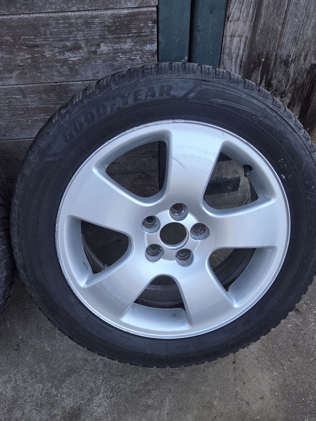 Pneumatici & Ruote complete: Audi A3 16 Zoll – Usato da Hettiswil venduto da Pesche78 4