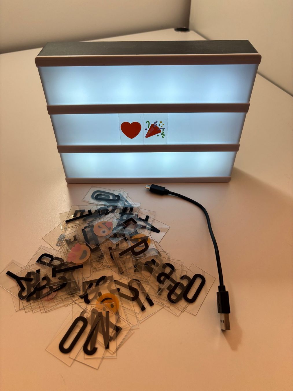 Tutte le decorazioni: LED Leuchttafel mit Buchstaben und USB Kabel – Usato da St. Gallen venduto da adr_qtz2 1