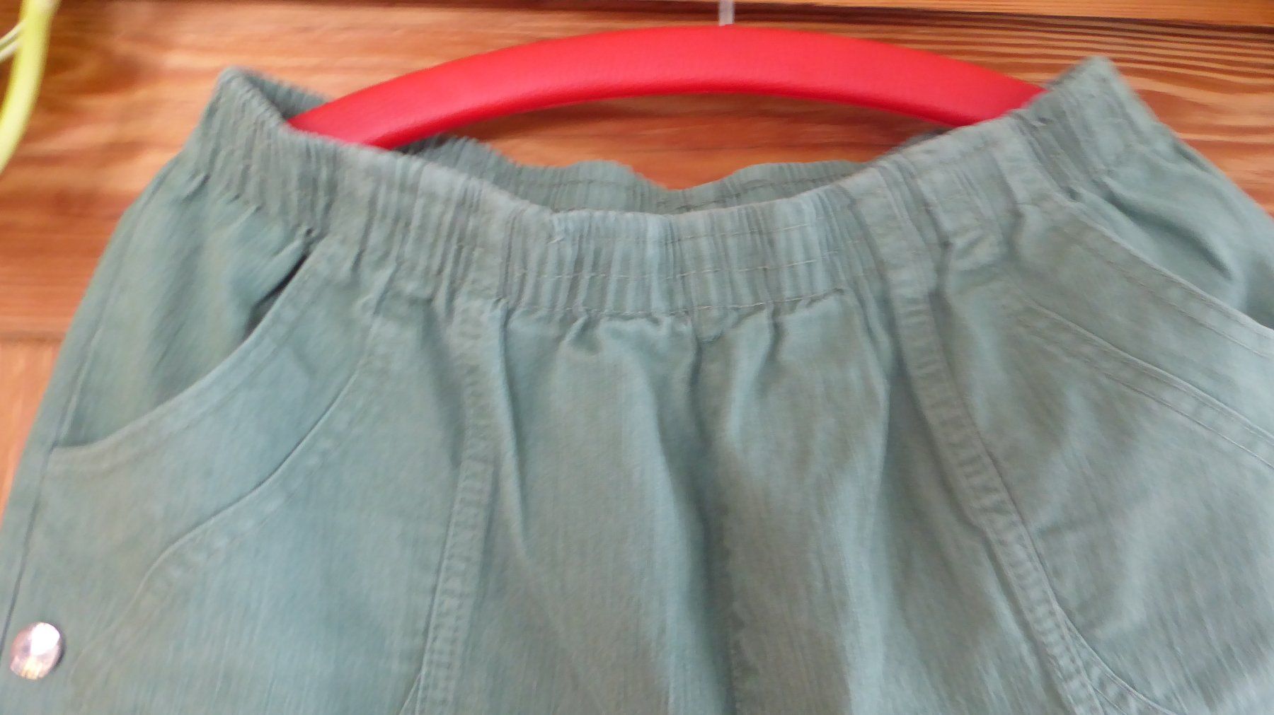Zimmermann Pantaloni: 3/4 grüne Hose Gr L MODA IMPRESION – Usato da Sargans venduto da Benziner 2