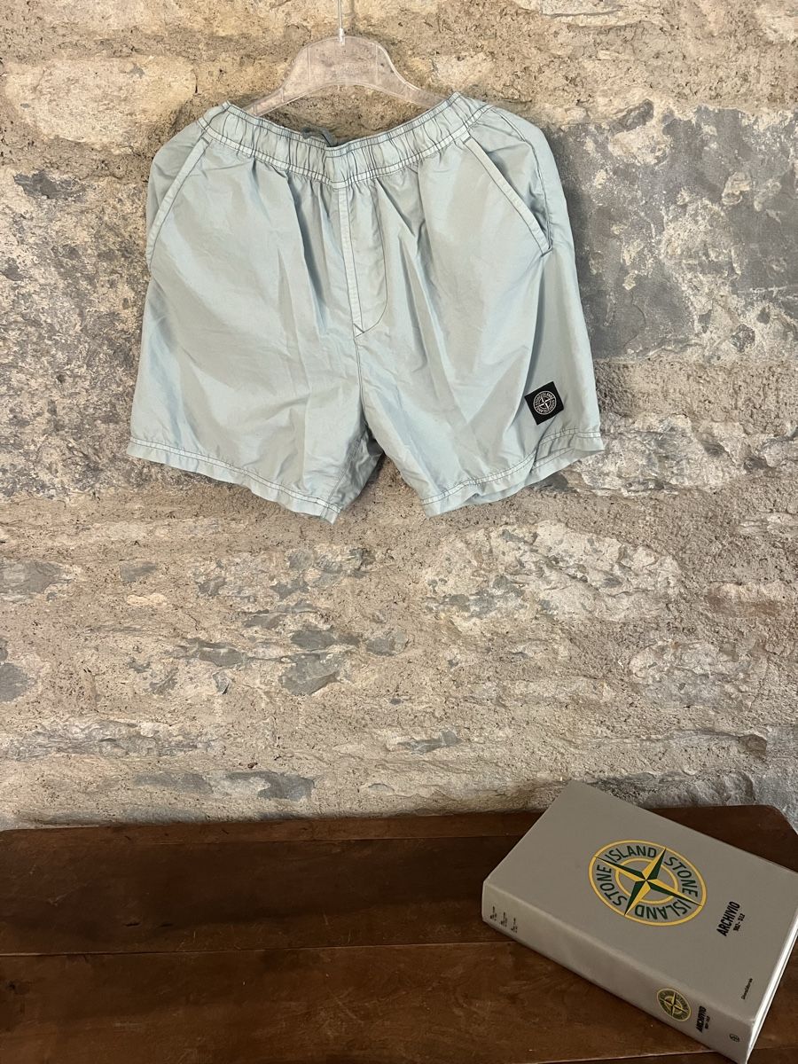 Stone Island Pantaloni: Stone Island Badeshorts – Nuovo e nell'imballaggio originale da Zürich venduto da Realvintagesale