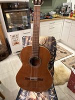 Guitaras Cuenca Mod.10 No. 11075773 2Saiten fehlen!