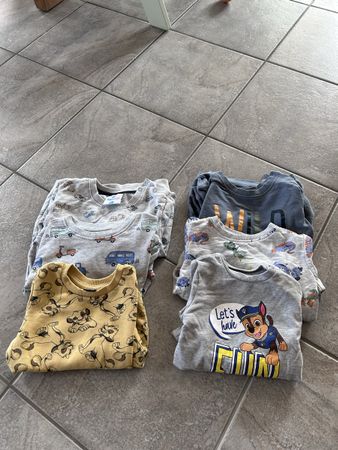 9-teiliges Jungs Kleiderset Gr 92 / 98 