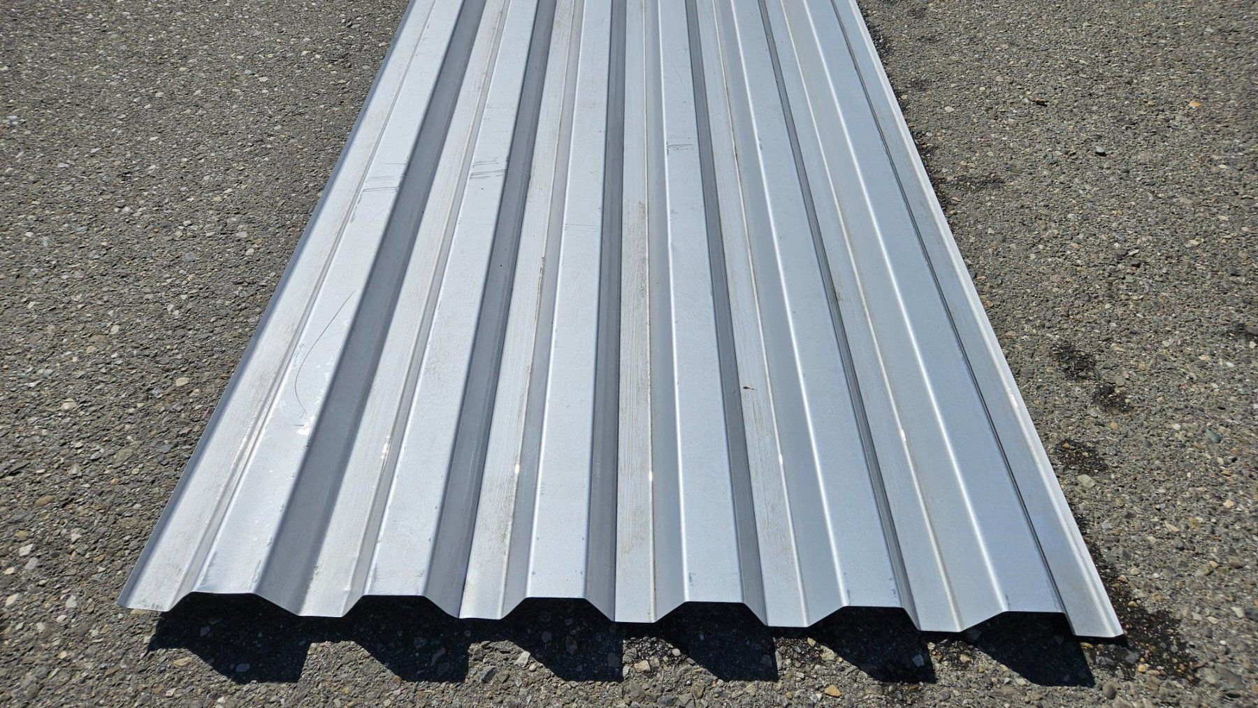 Wände & Decken: Montana Fassade/ Dachblech – Neu (gemäss Beschreibung) aus Weiach von SureshN 1