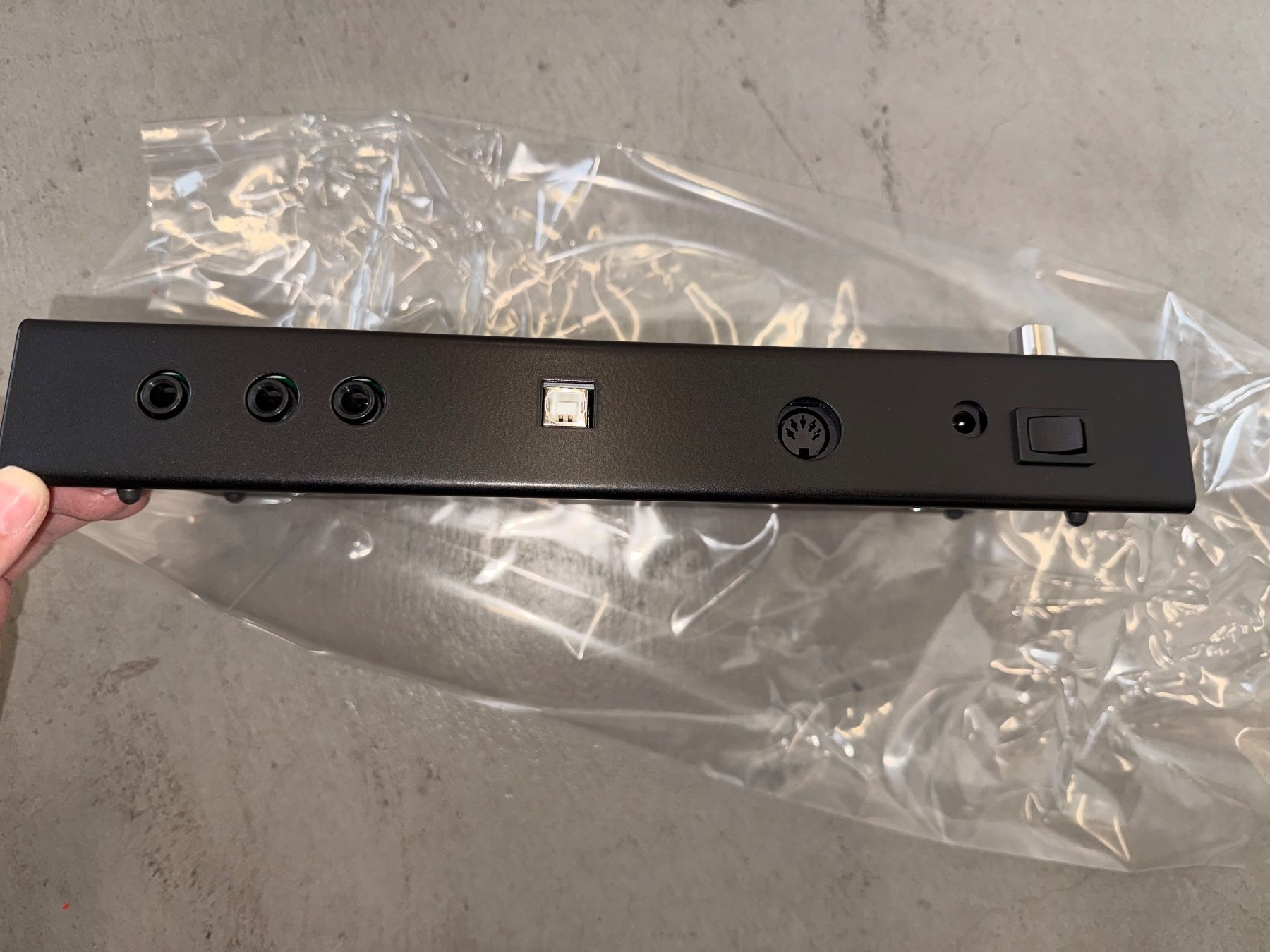 Waldorf Strumenti musicali: Waldorf Blofeld Desktop Synthesizer Black – Nuovo (secondo la descrizione) da Reinach BL venduto da AninaFinds 2
