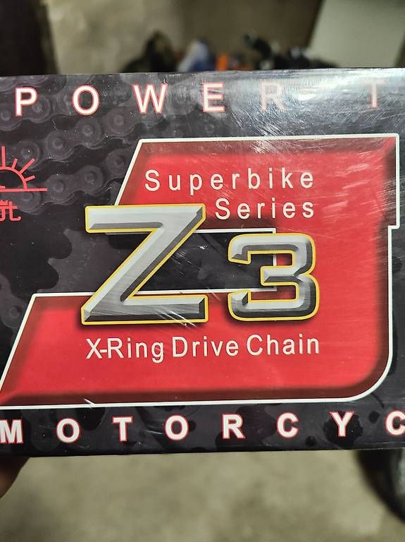 Tutti i ricambio per moto: Chaîne de transmission moto – Nuovo e nell'imballaggio originale da Fleurier venduto da dav_xx8y 2