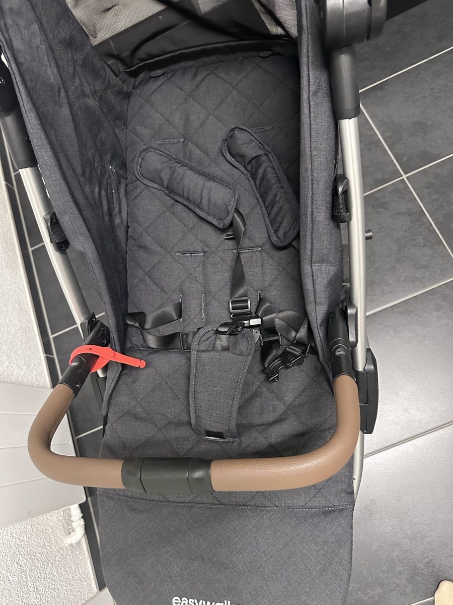 Kinderwagen: Kinderwagen – Gebraucht aus Horw von Try_q79n 7