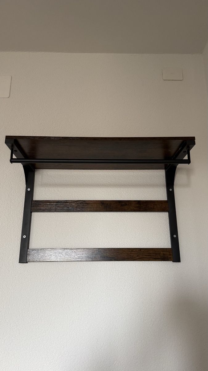 Garderobe: Garderobe – Gebraucht aus Bern von c_macir