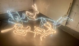 LED Rentier mit Schlitten Weihnachtsdeko