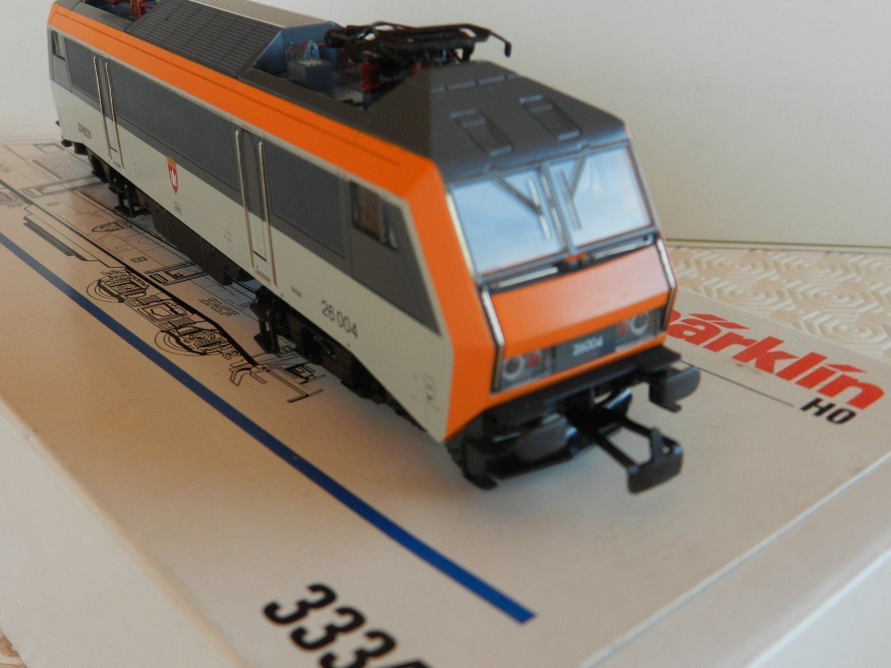 Märklin Modellini di ferrovie: H0 Märklin E-Lok BB 26000 SNCF – Nuovo (secondo la descrizione) da Arzier-Le Muids venduto da elocin83 2