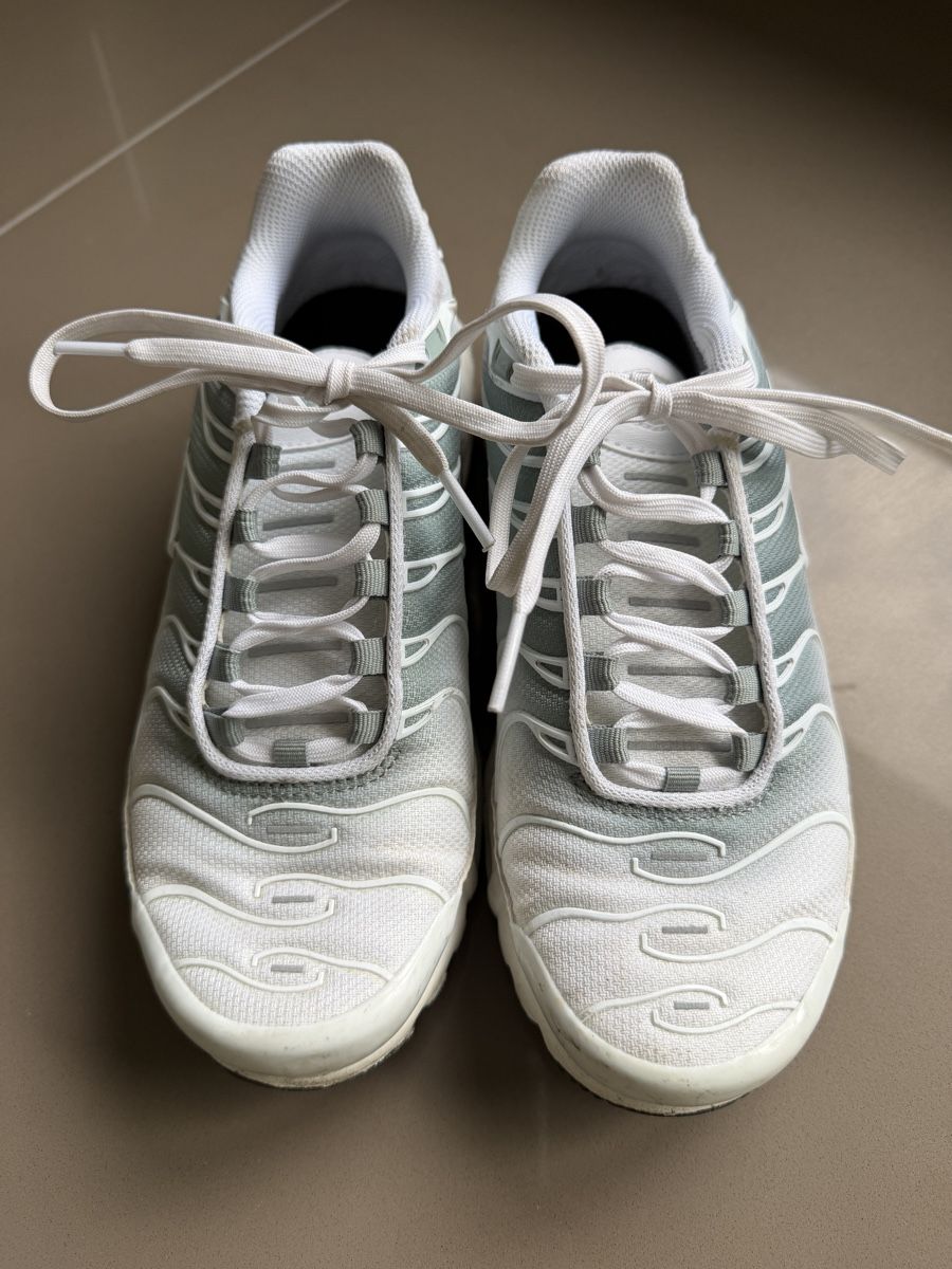 Nike Damenschuhe: Nike Air Max TN Gr. 37.5 – Gebraucht aus Jona von Stijo6 1