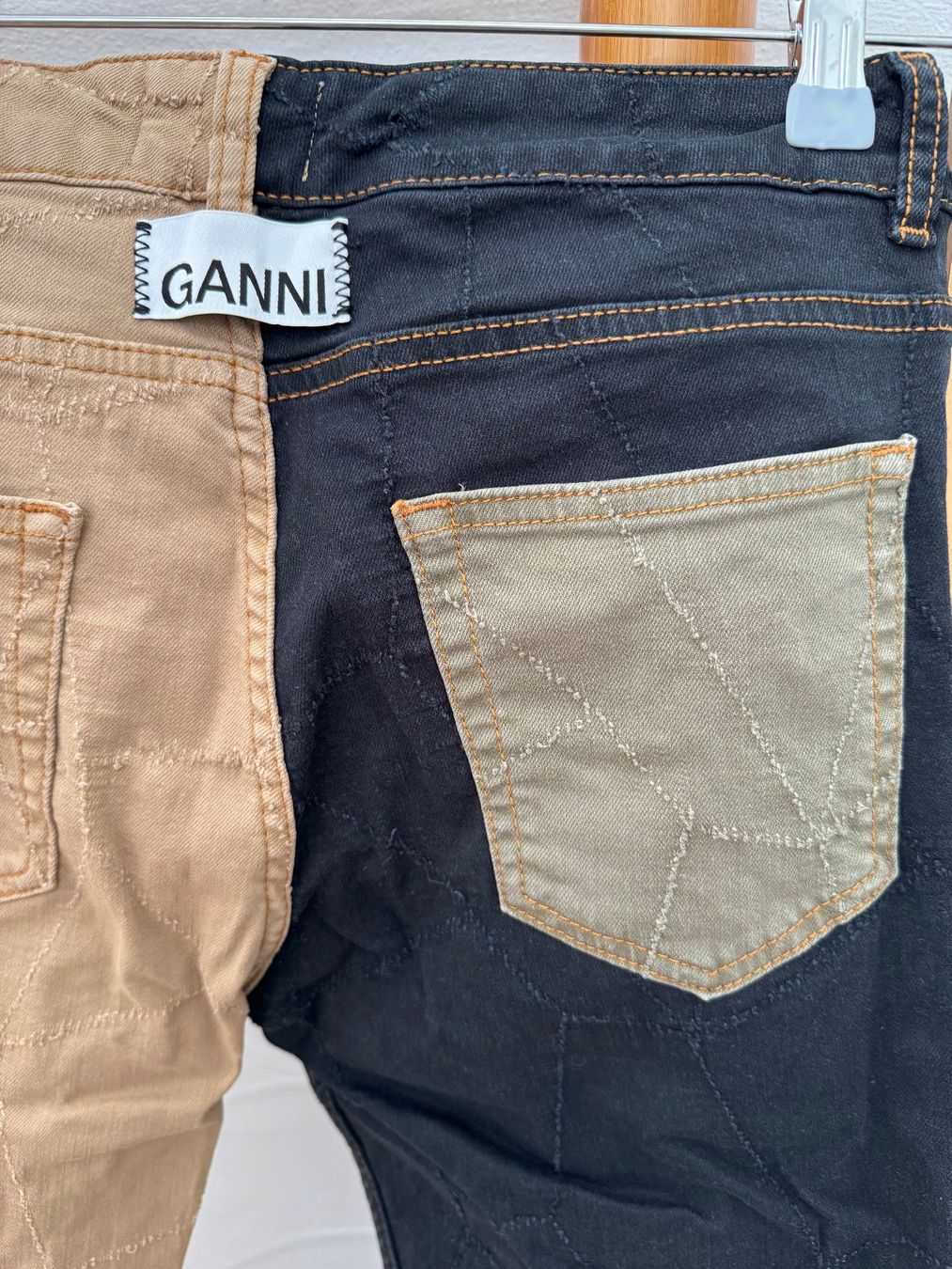 Ganni Jeans: Patchwork Denim von Ganni, Gr. 36 – Gebraucht aus Ebmatingen von LuKou 1