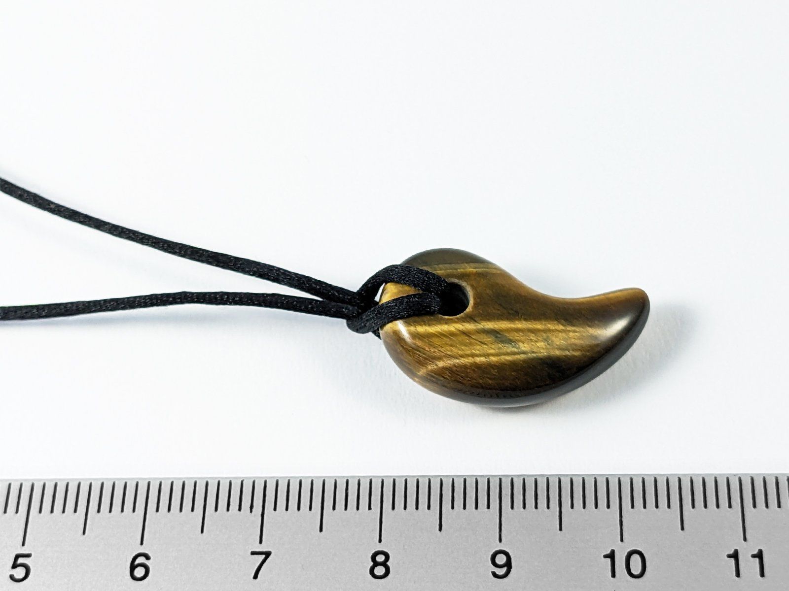 Mineralien & Heilsteine: Tigerauge Magatama Anhänger – Neu und originalverpackt aus Meilen von StoneGarden 1