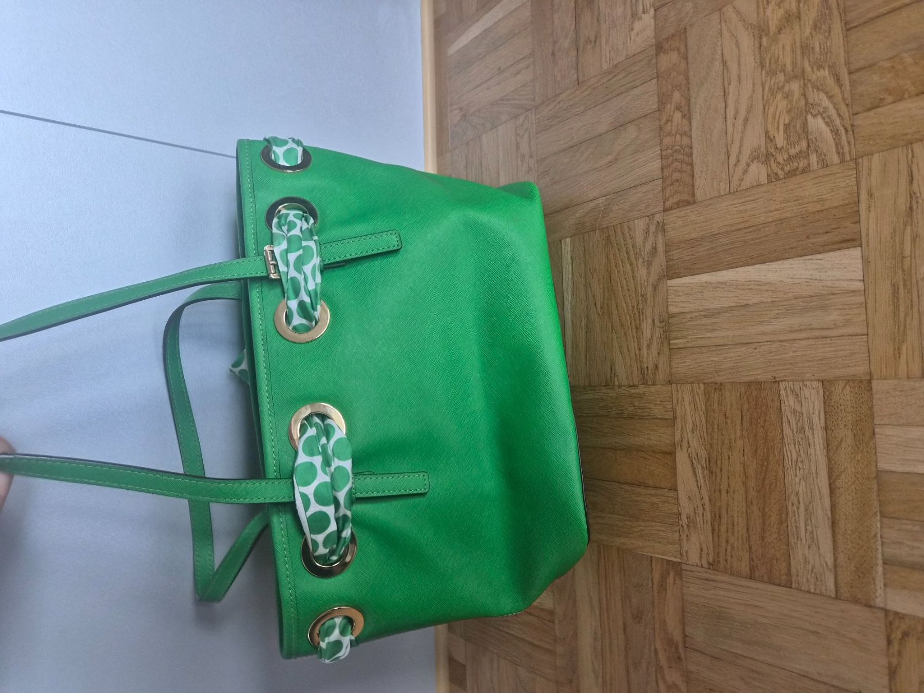 Michael Kors Borse da donna: Sehr schöne Michael Kors Tasche – Usato da Rubigen venduto da Alexia98 1