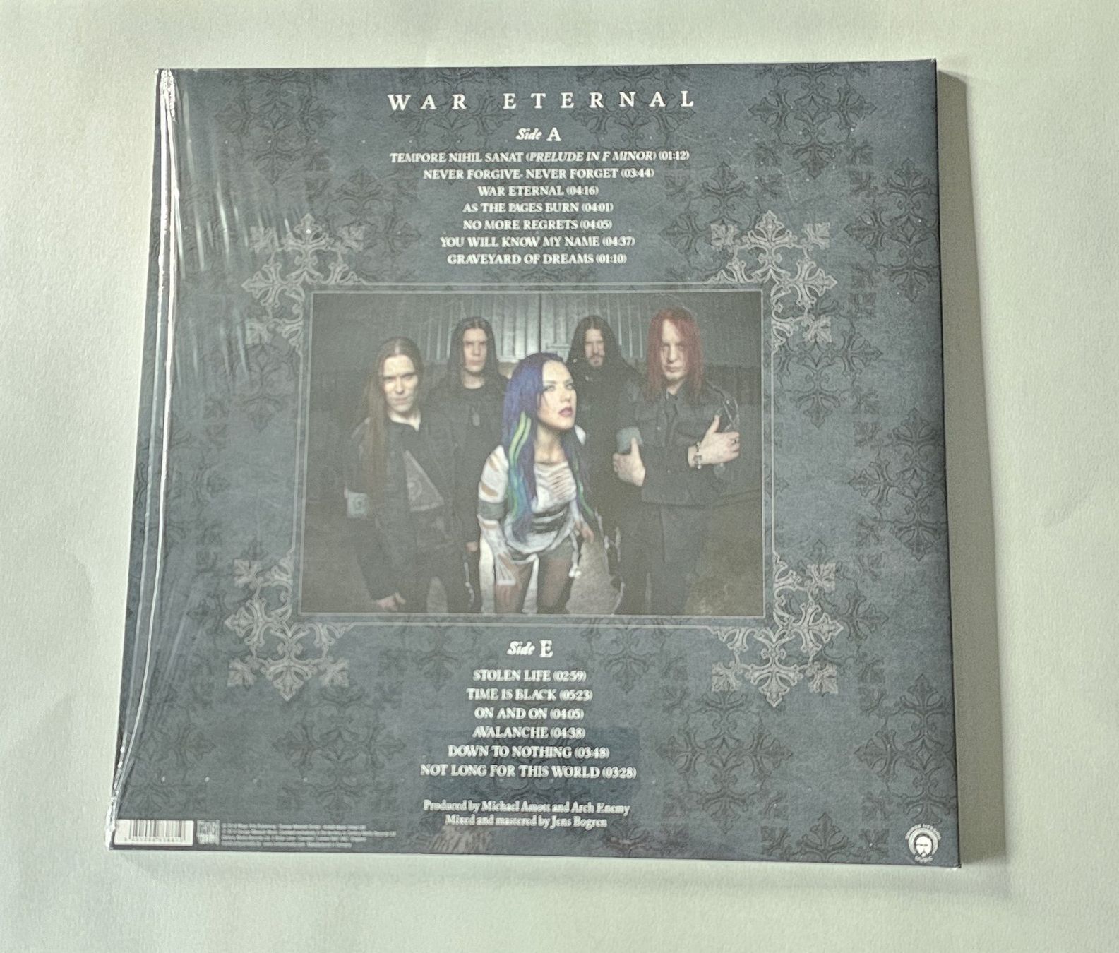 Dischi in vinile: Arch Enemy - War Eternal - LP Silber Edition – Nuovo (secondo la descrizione) da Lenzburg venduto da Pa_hcs 1