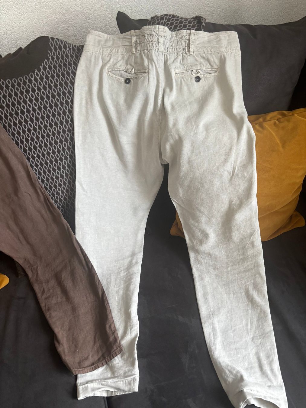 Pantaloni: HANNES ROETHER und NOVEMBER Leinenhose – Usato da Merishausen venduto da yourdream 6