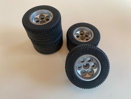 LEGO - 4 - TOLLE - TECHNIK - RÄDER - 49,6 X 28 VR